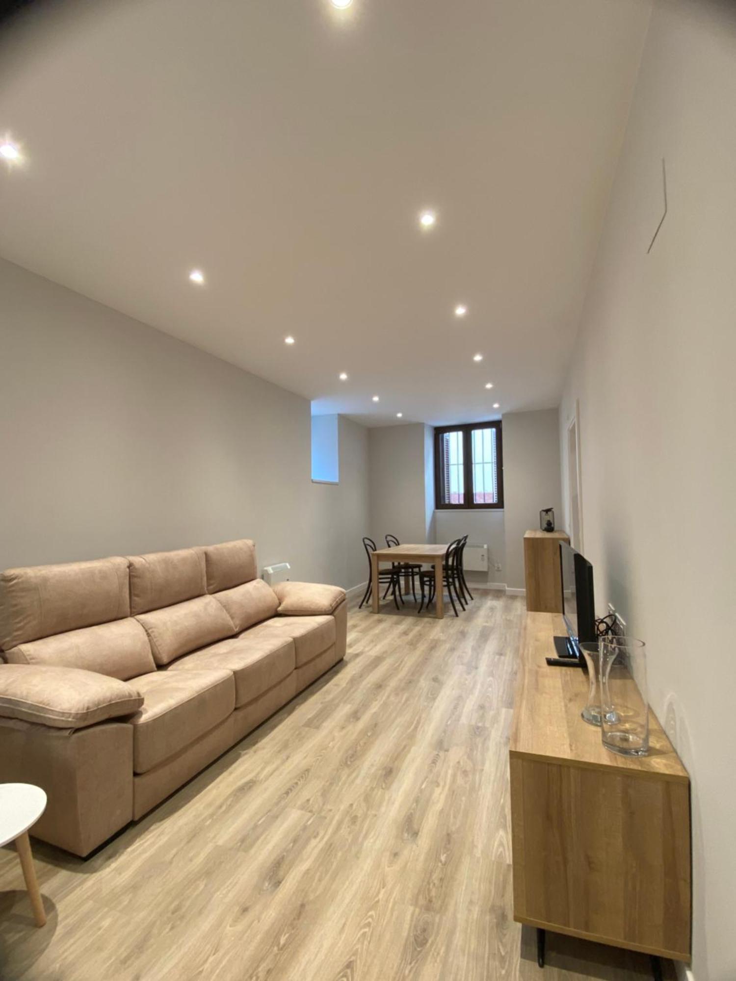 Amama Etxea Apartment Arroniz ภายนอก รูปภาพ